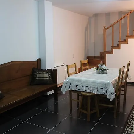 Casa Da Avo Dilia ファームステイ Sendim